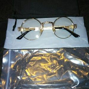 Gold frame fashion glasses